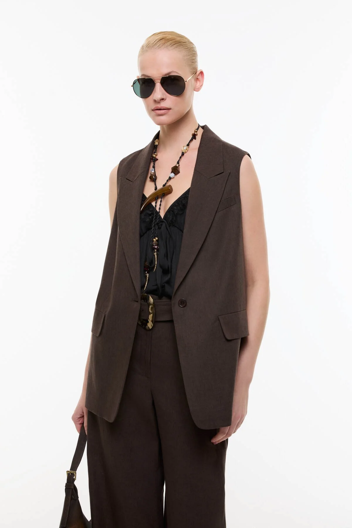 Tek Düğmeli Erkek Yaka Yelek Kahve - 1