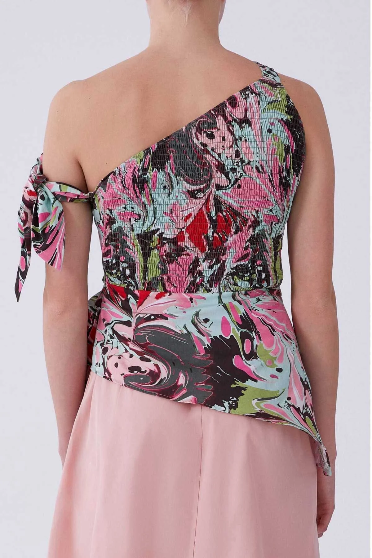 Tek Omuz Yanı Drapeli Floral Desen Bluz Standart Renk - 2