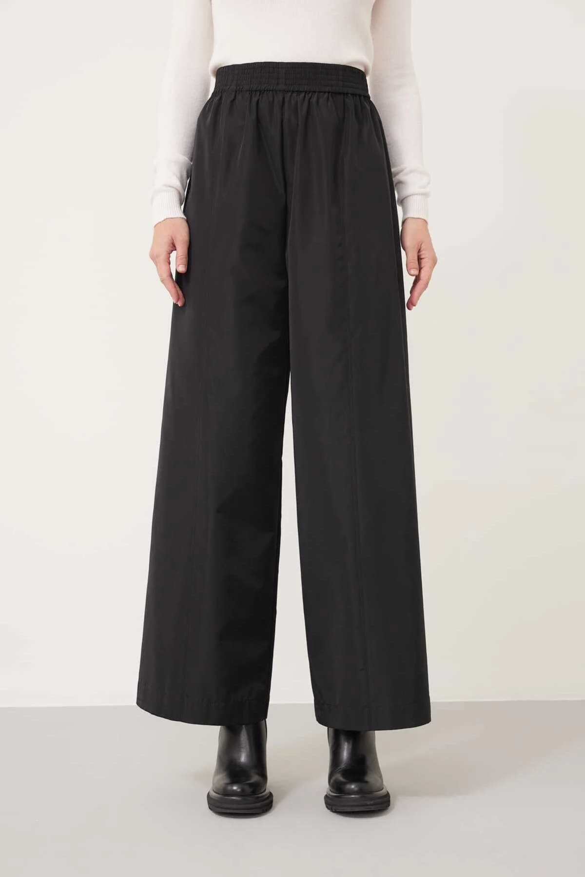 Beli Lastikli Paraşüt pantolon Siyah - 3