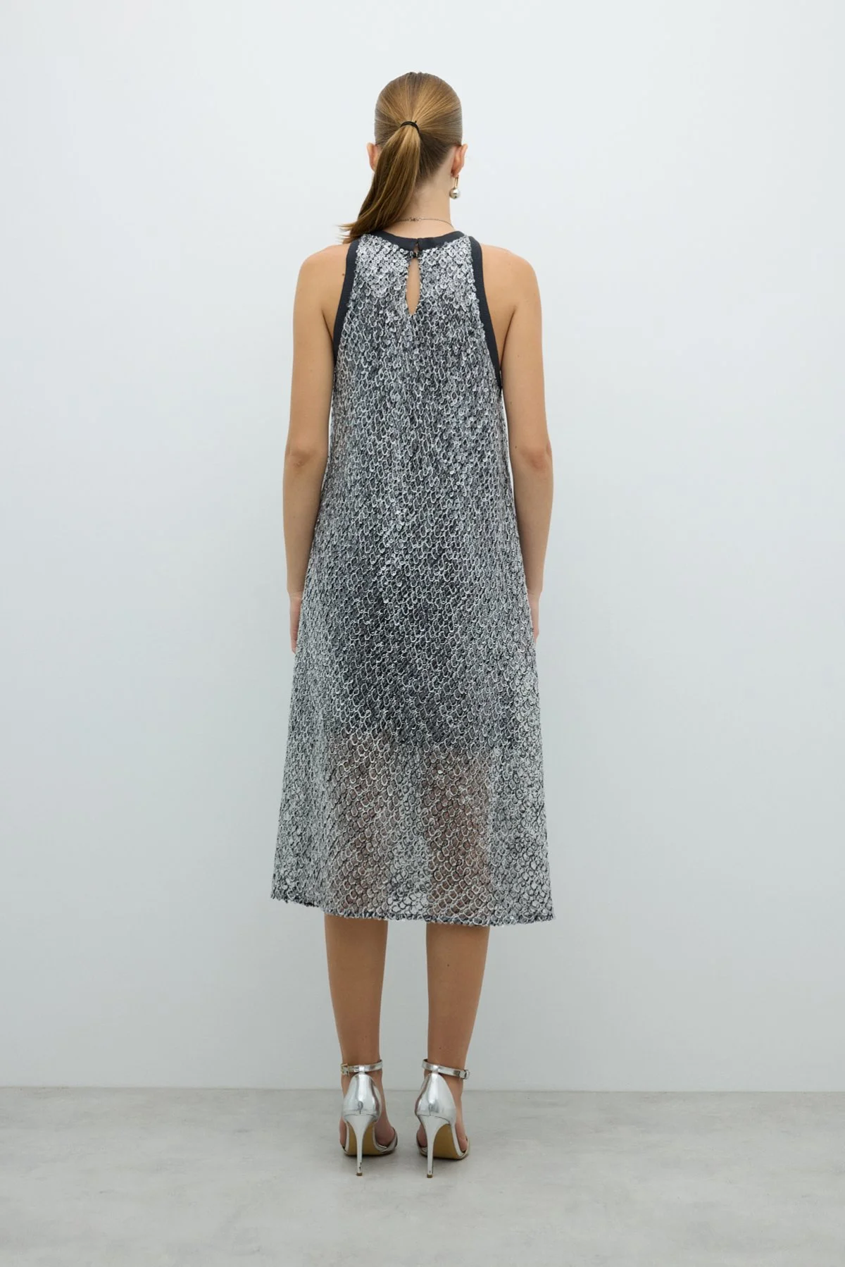 Halter Yaka Midi Boy Elbise Standart Renk - 2