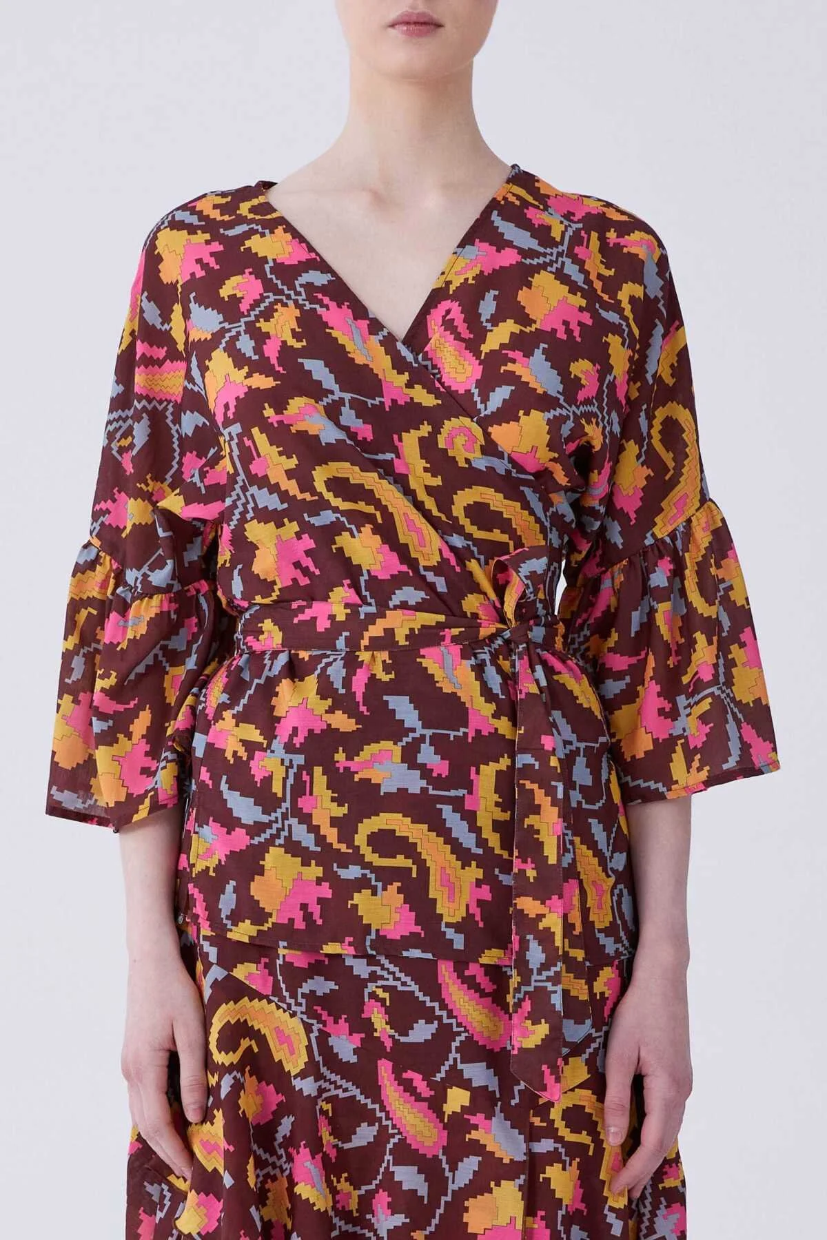 V Yaka Floral Desen Bluz Standart Renk - 1