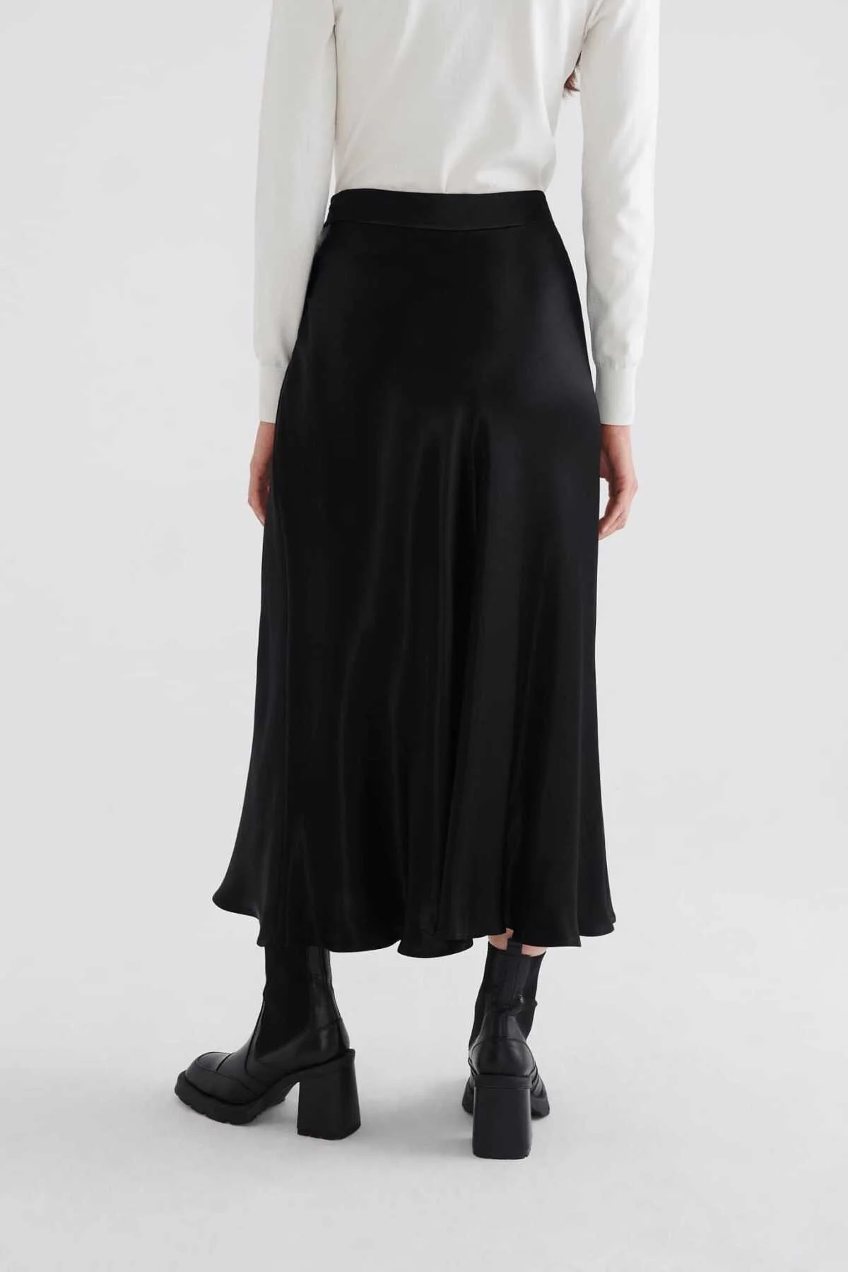  Uzun Midi Etek Siyah - 2