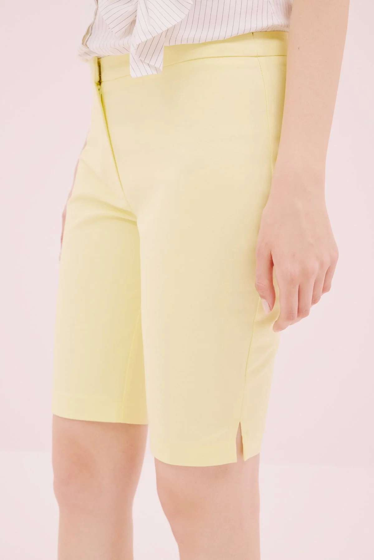Şort Sarı - 3