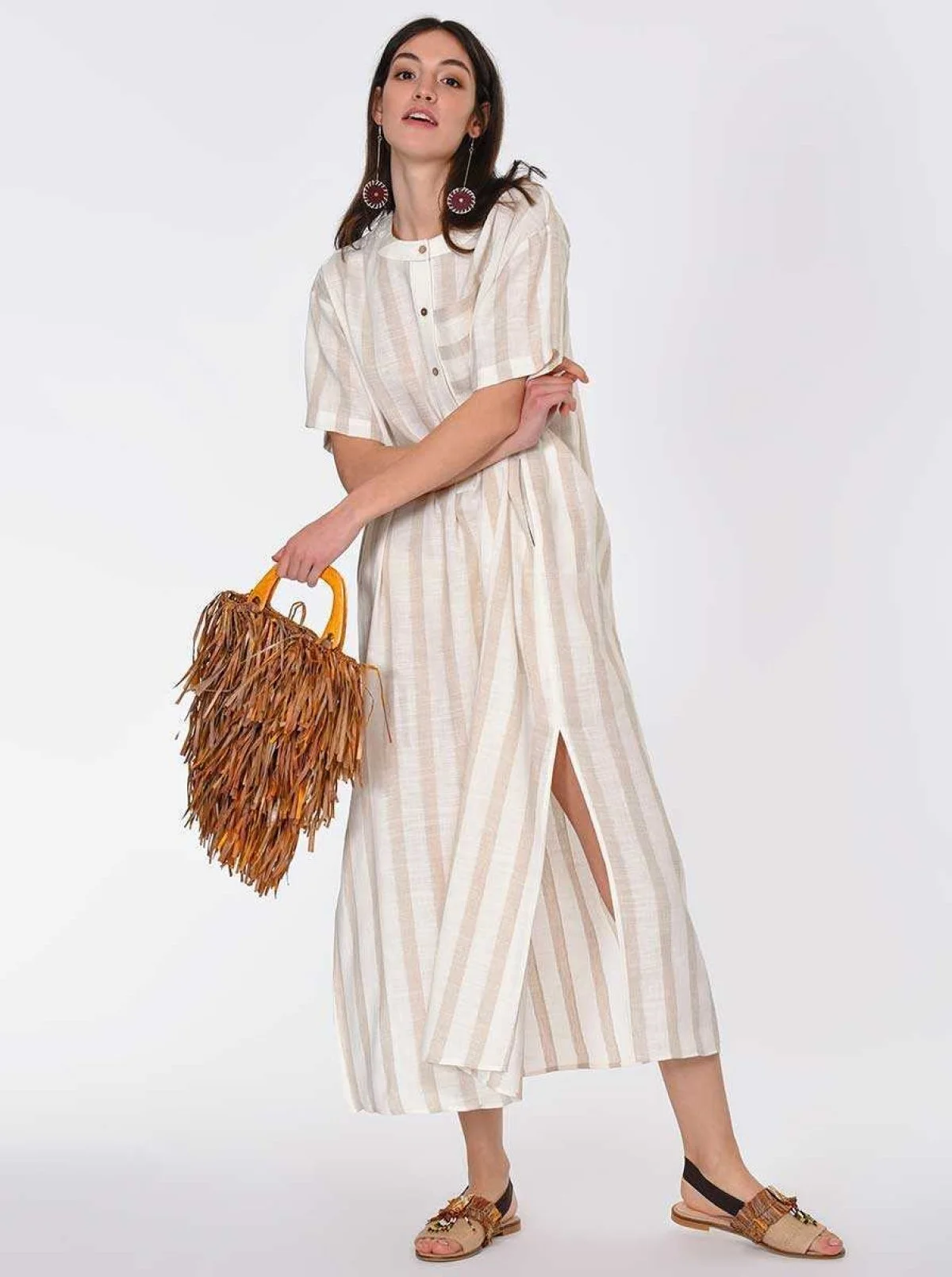 Uzun Yırtmaçlı Çizgili Keten Uzun Elbise Standart Renk - 4