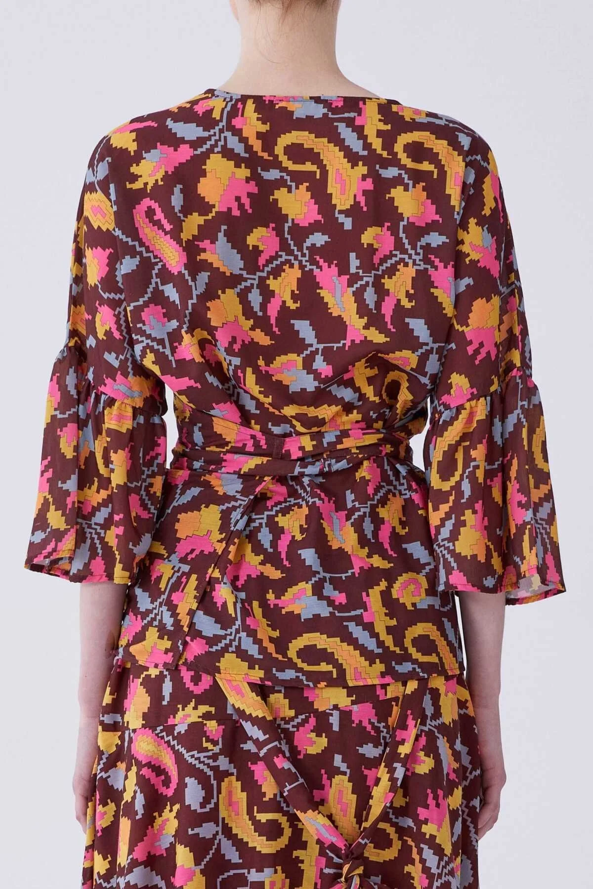V Yaka Floral Desen Bluz Standart Renk - 2