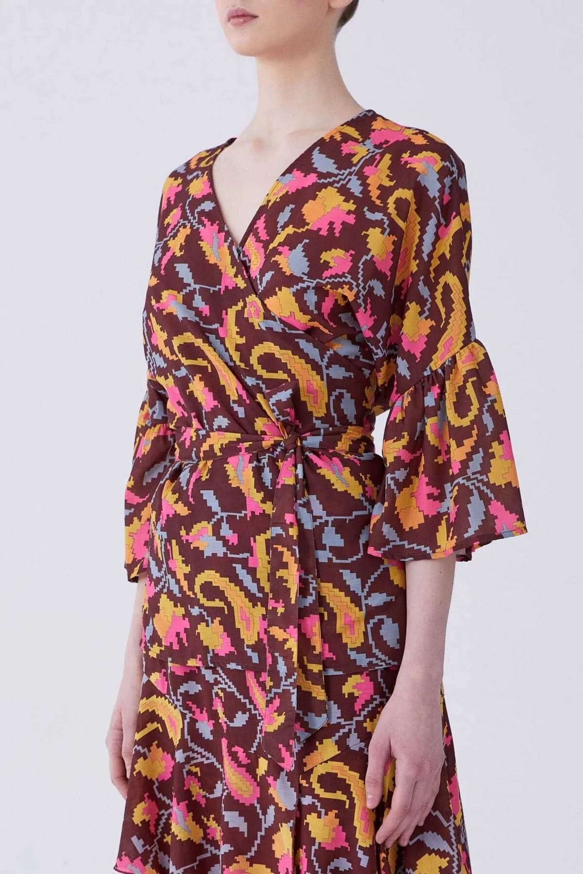 V Yaka Floral Desen Bluz Standart Renk - 3