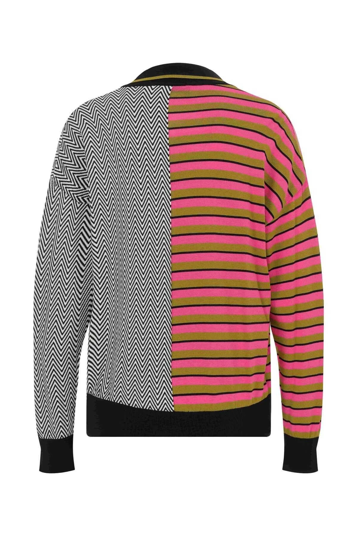  V Yakalı Cepli Triko Standart Renk - 5