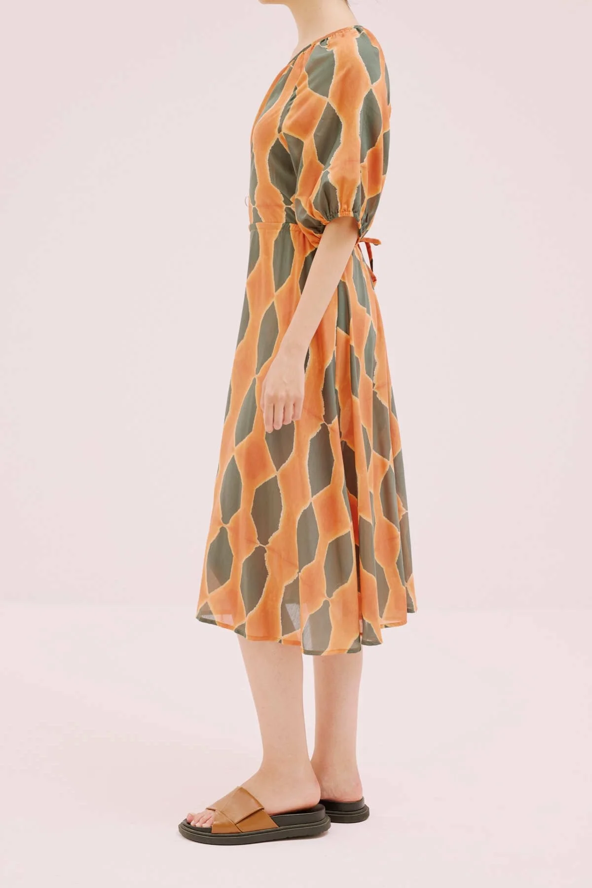 Bağlama Detaylı Sırt Dekolteli Midi Boy Elbise Standart Renk - 3