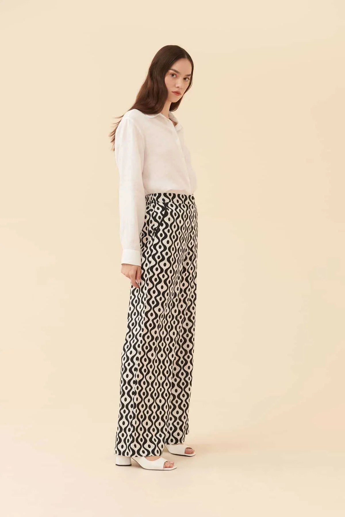 Desenli Geniş Paça Pantolon Siyah-Beyaz - 4