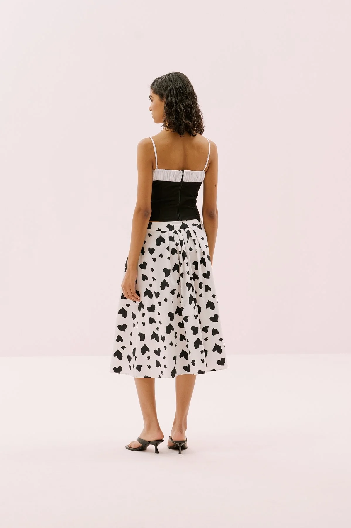 Kontrast Detaylı İnce Askılı Bluz Siyah - 3