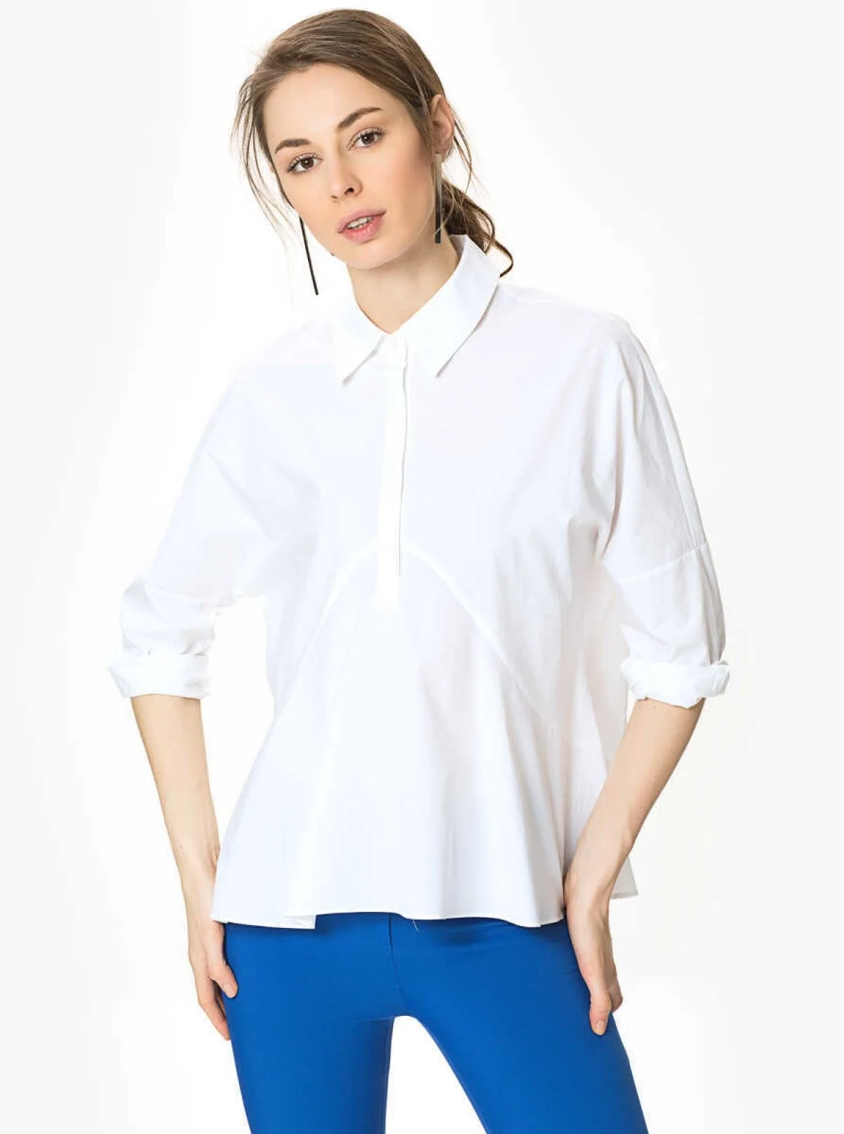 Yaka Detaylı Bluz Beyaz - 1