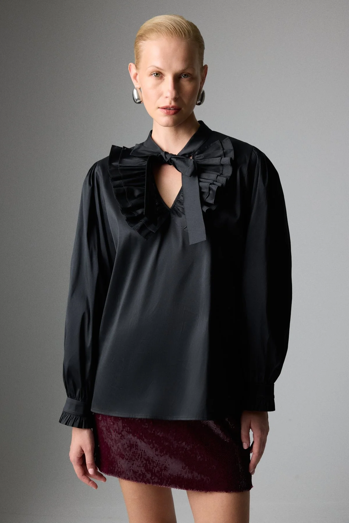 Yakası Bağlamalı Gömlek Siyah - 1