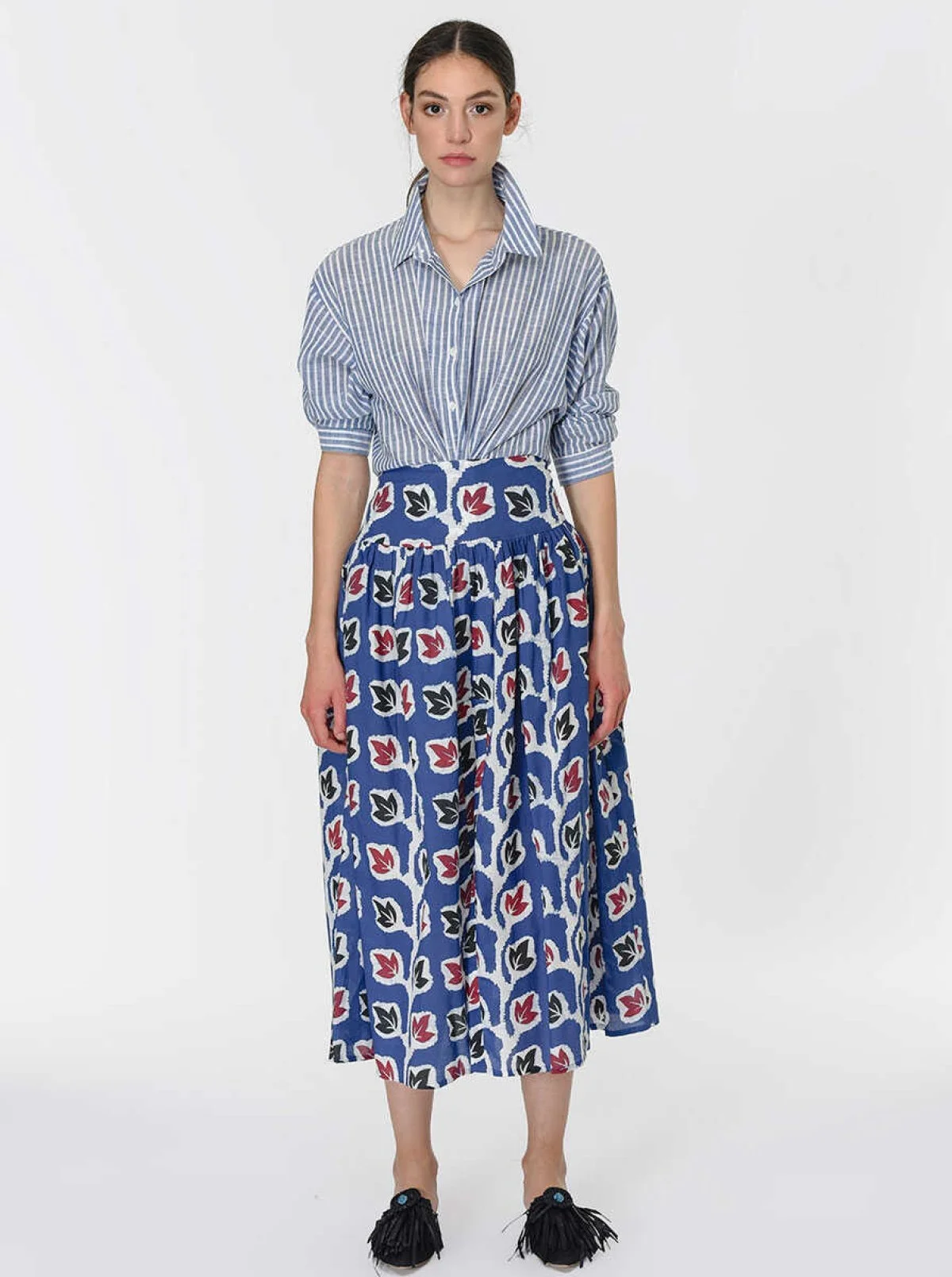 Yaprak Desenli Uzun Etek Standart Renk - 1