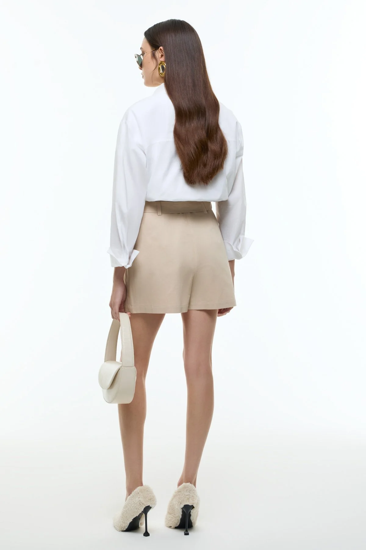 Yüksek Bel Pili ve Kemer Detaylı Şort Etek Bej - 2