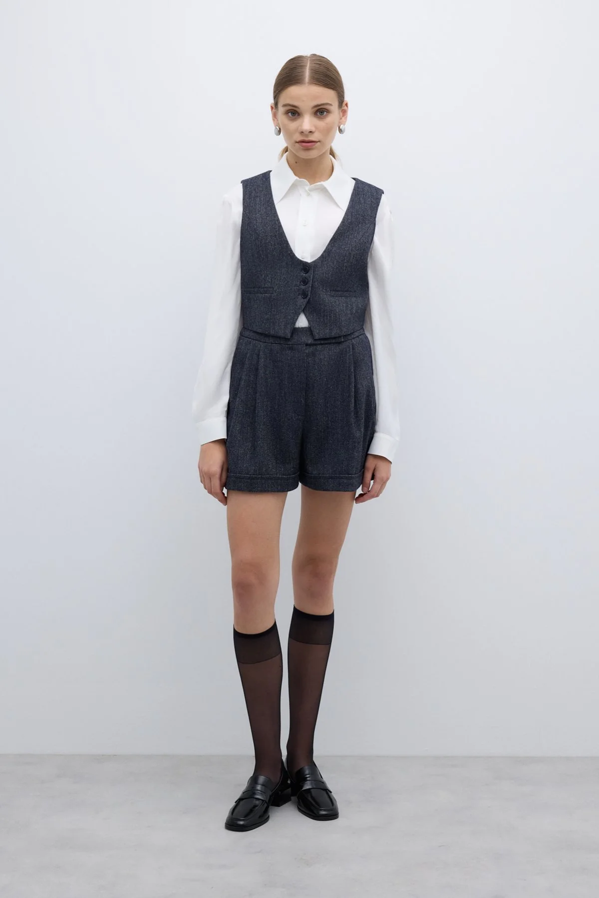 Yün Karışımlı Çift Pileli Şort Lacivert - 1