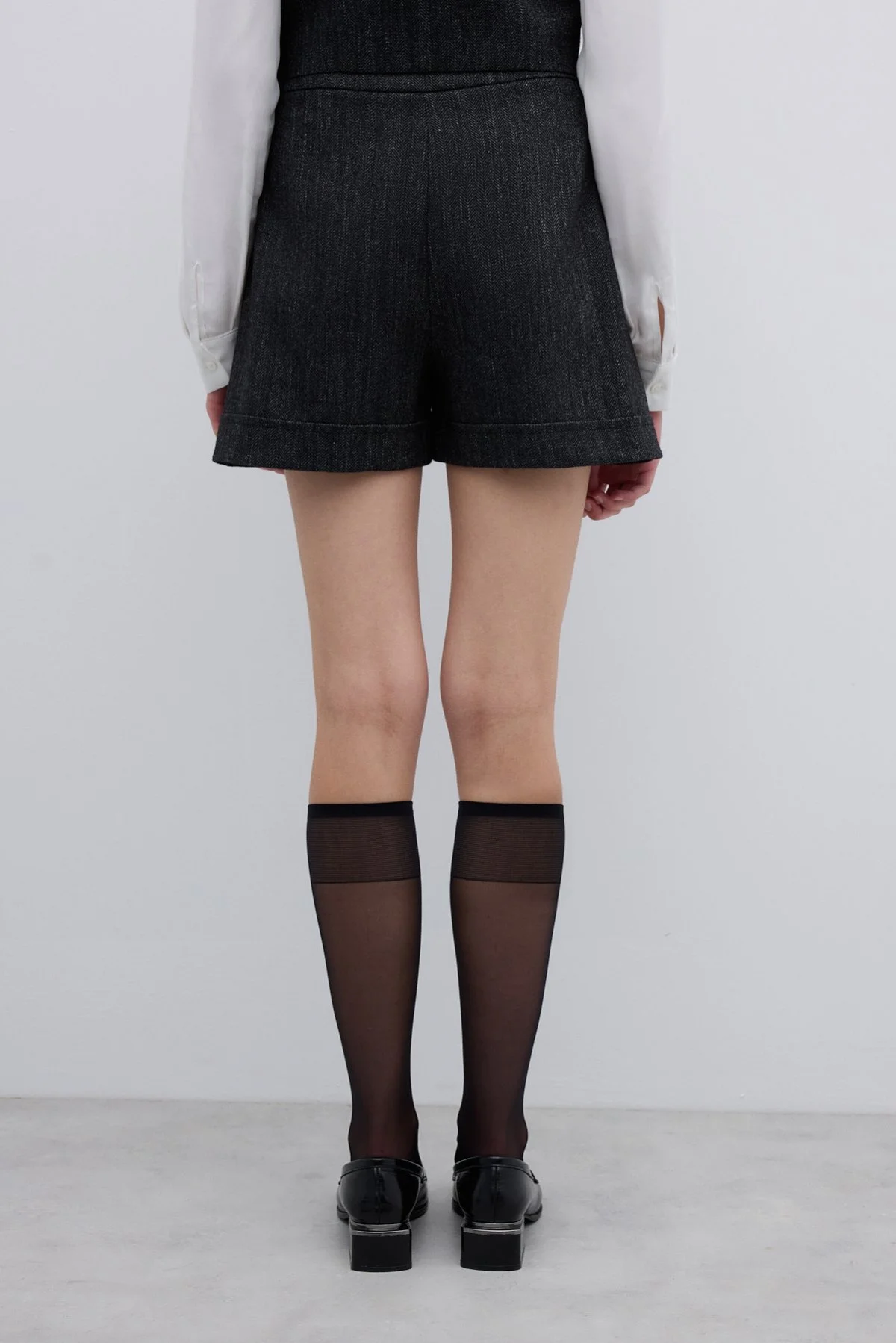 Yün Karışımlı Çift Pileli Şort Siyah - 2