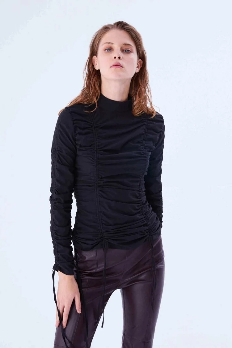  Büzgü Detaylı Bluz Siyah - 3