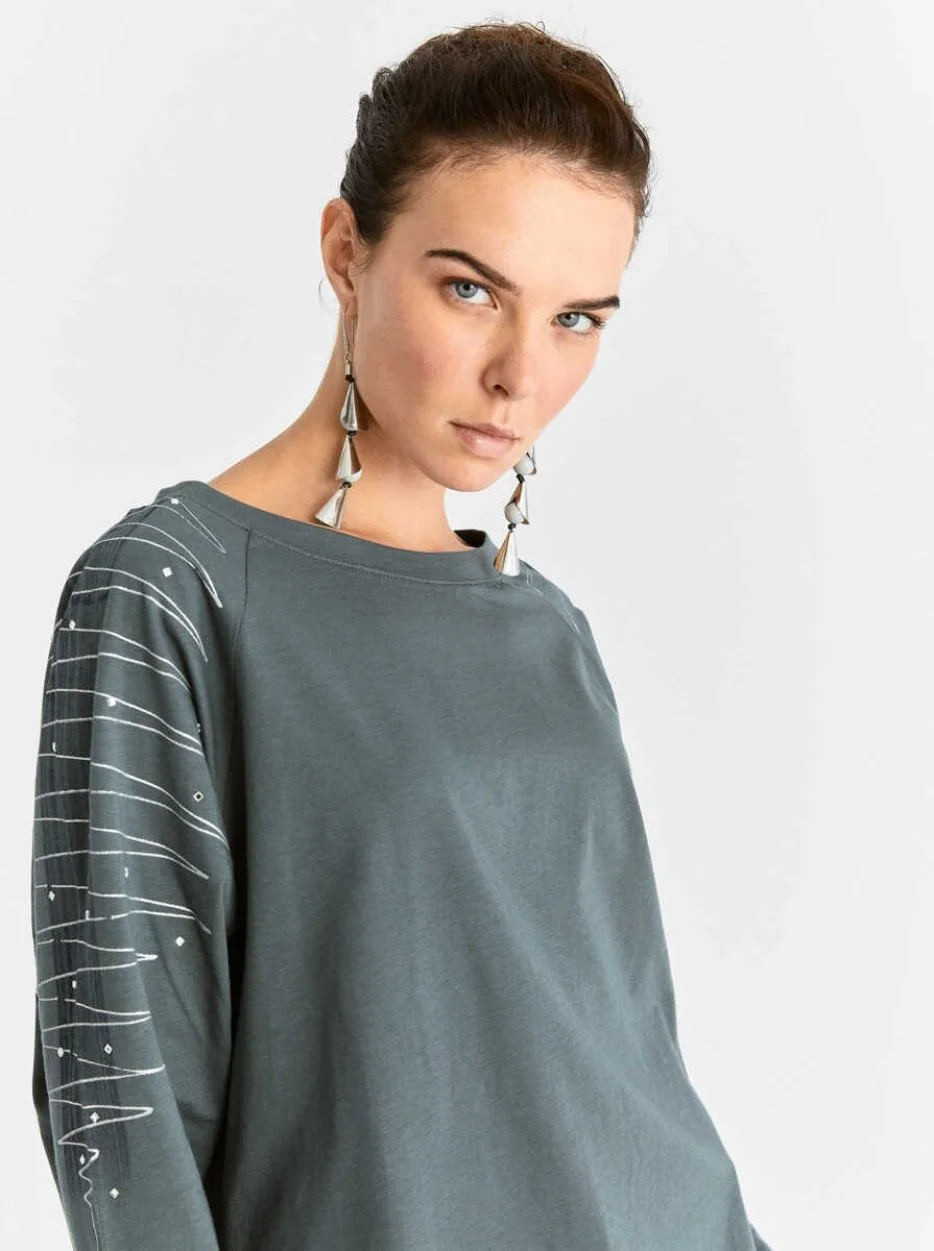 Kol İşlemeli Kadın Sweatshirt Standart Renk - 4
