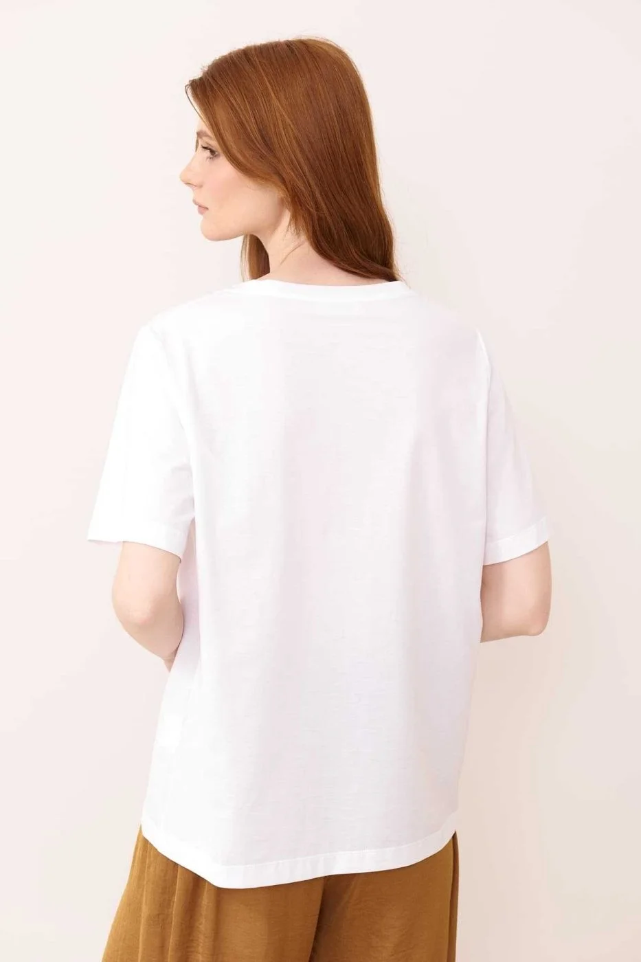 Damla Motifli Tek Cepli V Yaka T-shirt Beyaz - 2